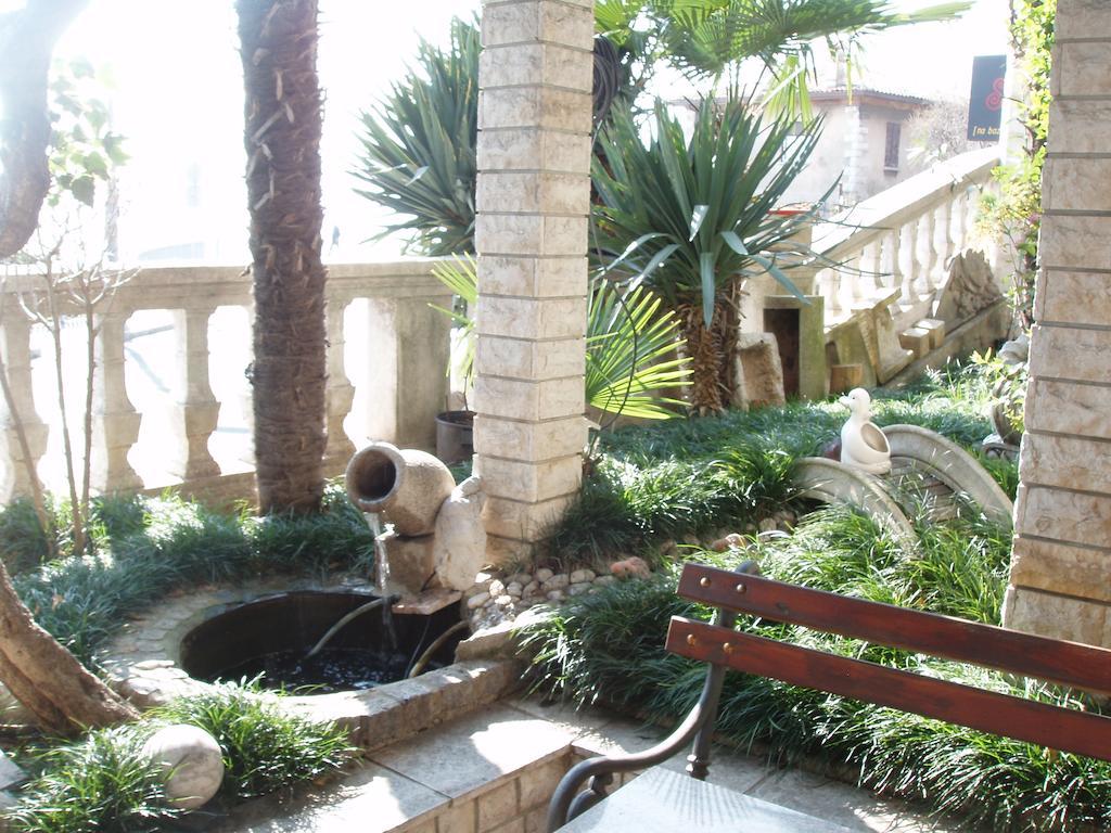 Apartment Mira Rijeka Luaran gambar